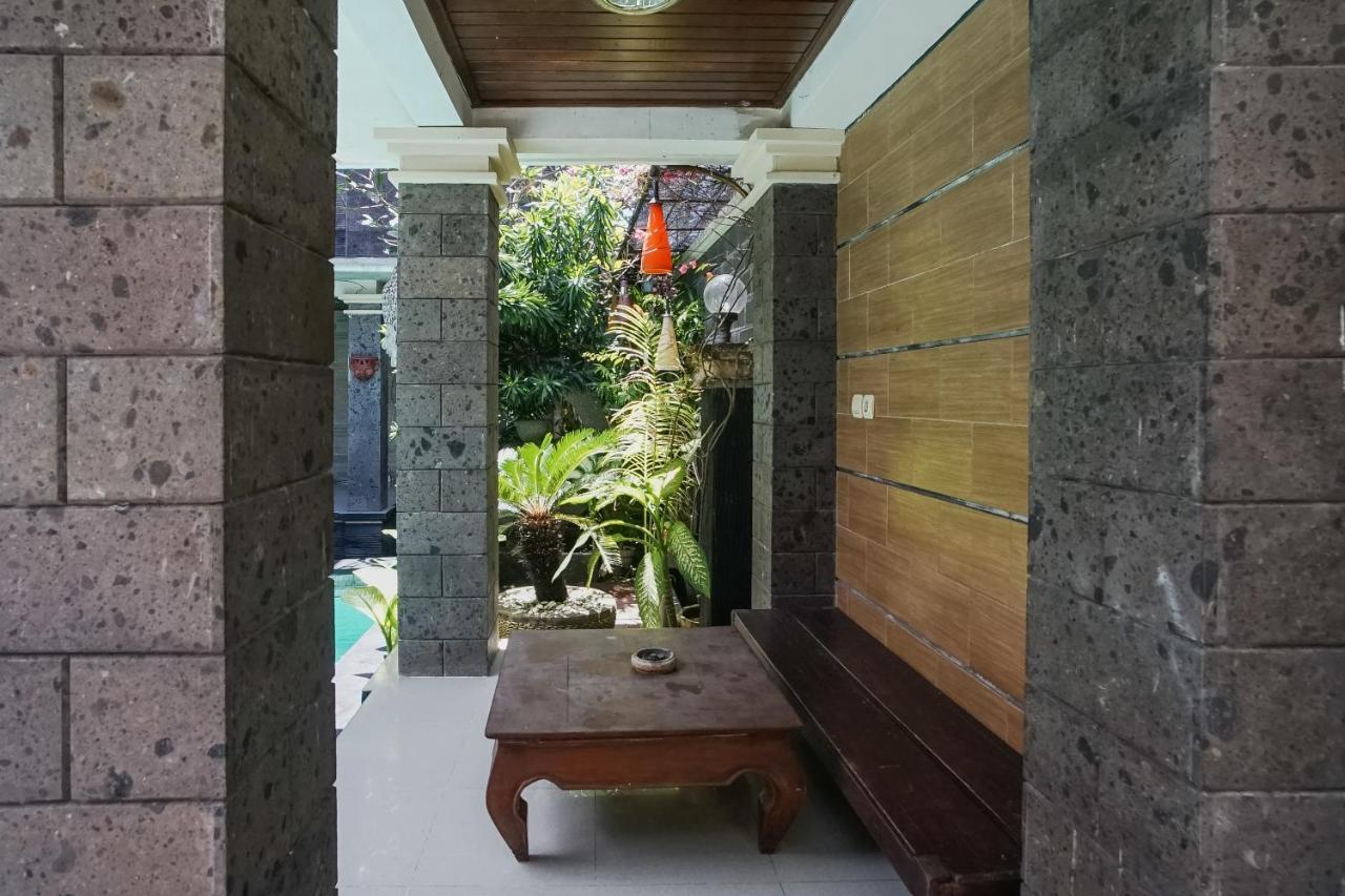 Denays Guesthouse Jimbaran 외부 사진